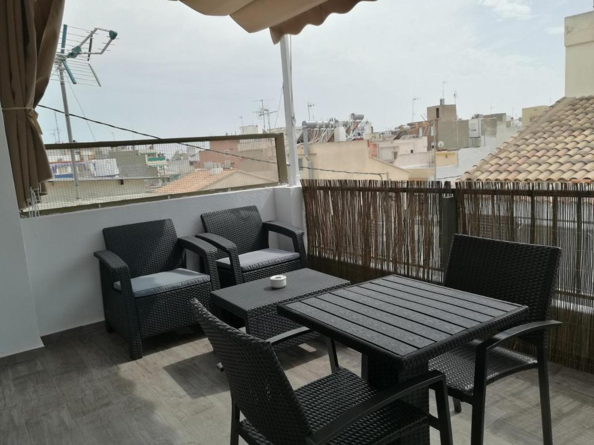 Estudio-Atico En Casco Antiguo Benidorm Eksteriør billede